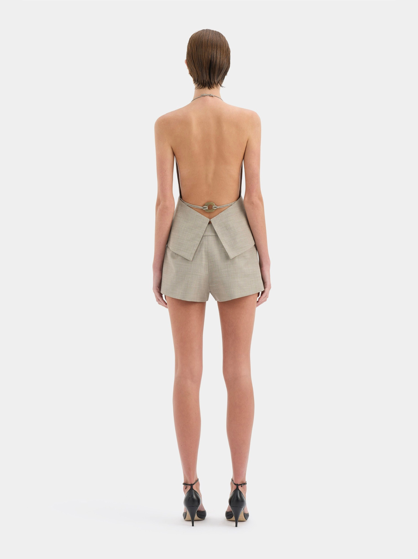 Top Halter Espalda Abierta Mujer Detalles de Resina