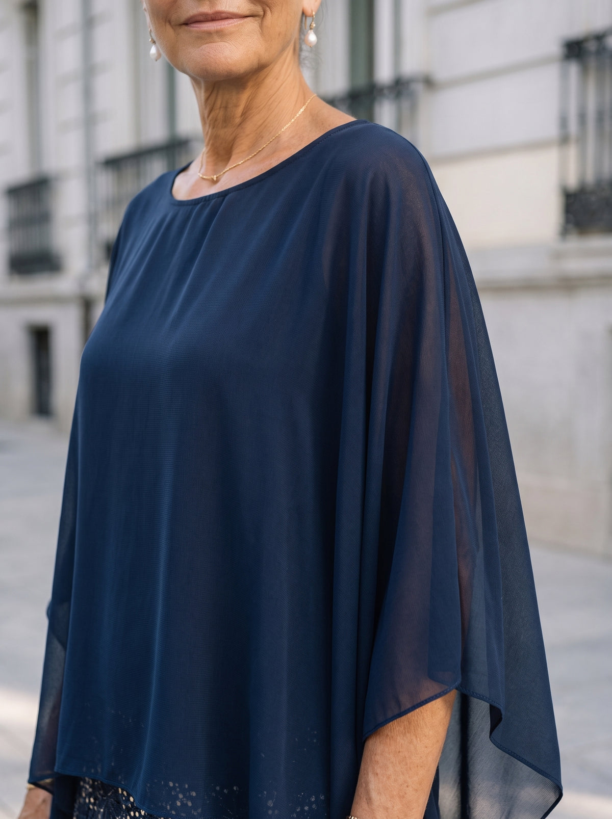 Elena | Conjunto de dos piezas con blusa fluida y falda de vuelo